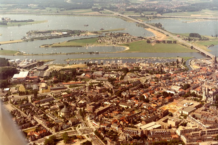 Wisselexpositie: Top-down: Twee eeuwen Roermond in beeld